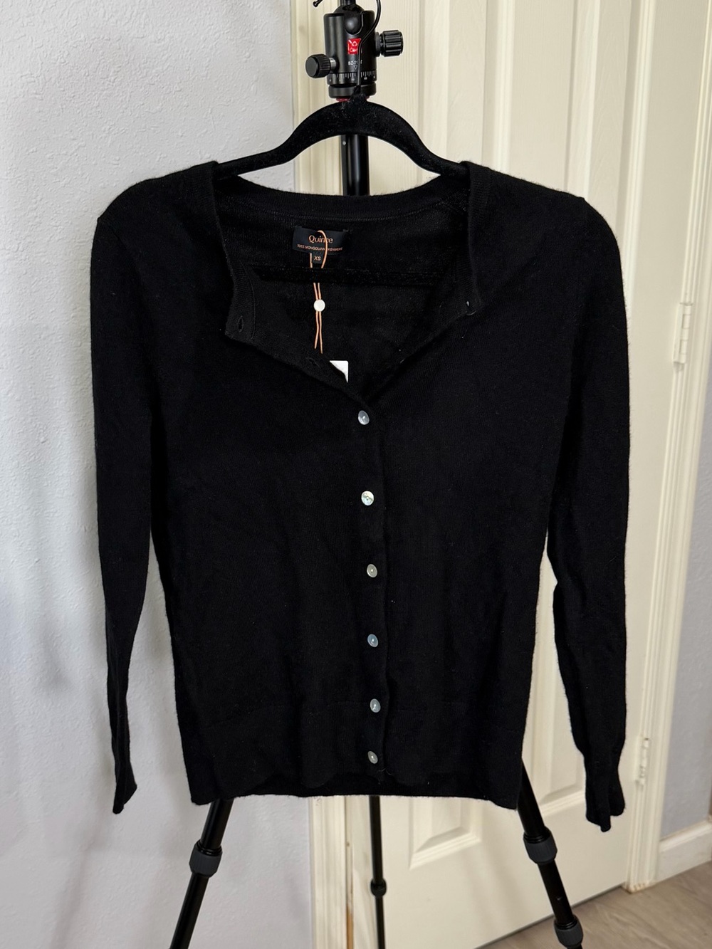Quince Mongolian Cashmere Black Cardigan Sweater - Picture 4 of 7